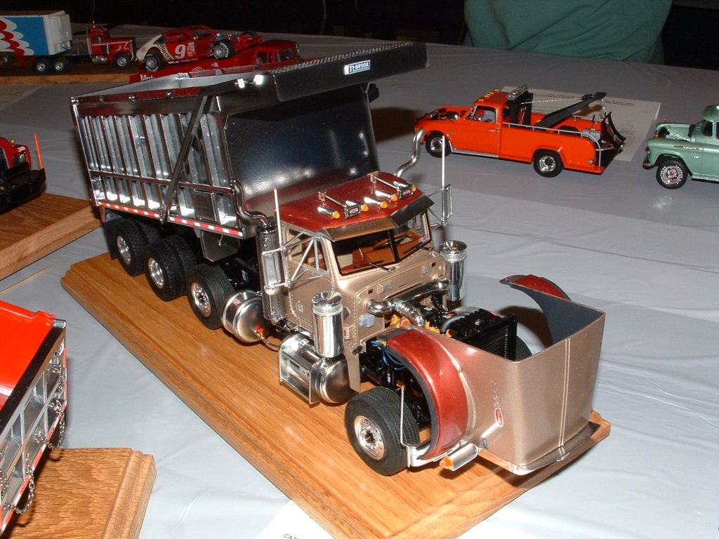 peterbilt357.jpg