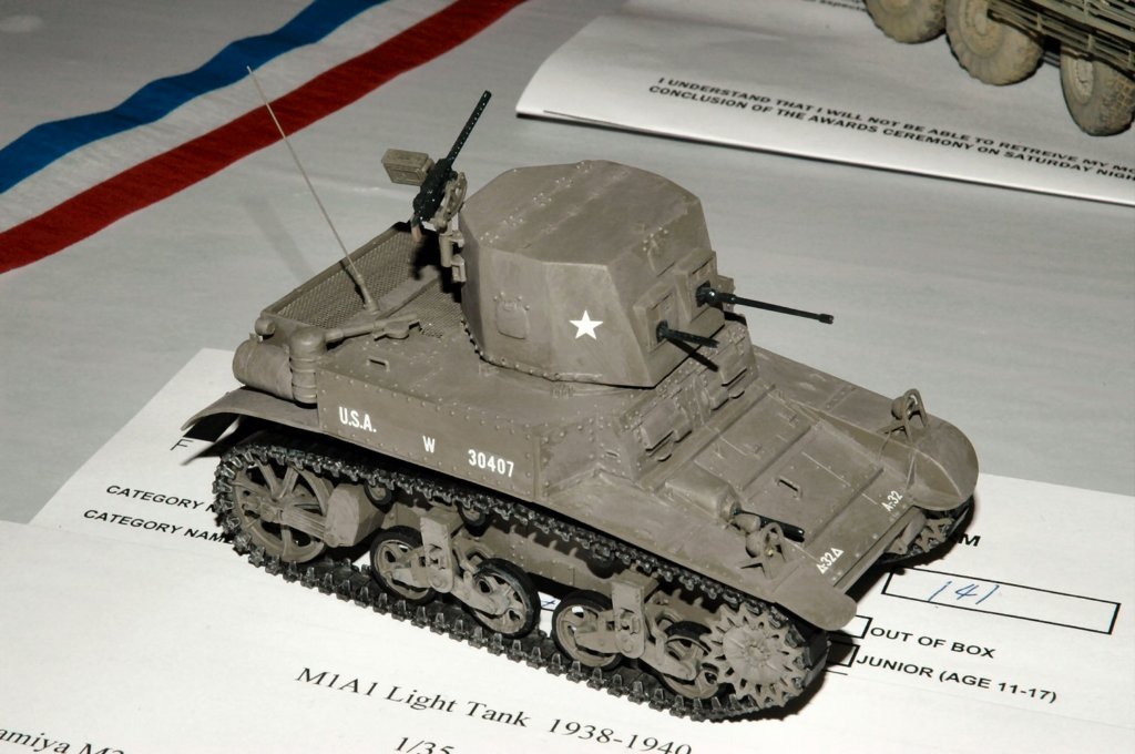 m1a1lighttank.jpg