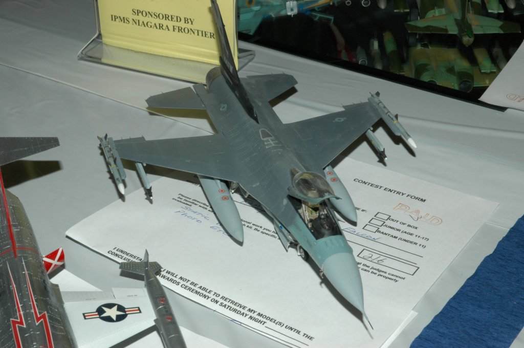 f162.jpg