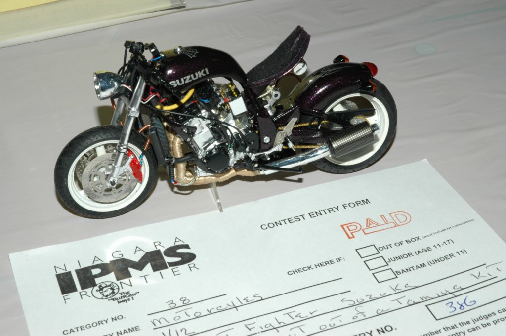 suzukiracebike.jpg