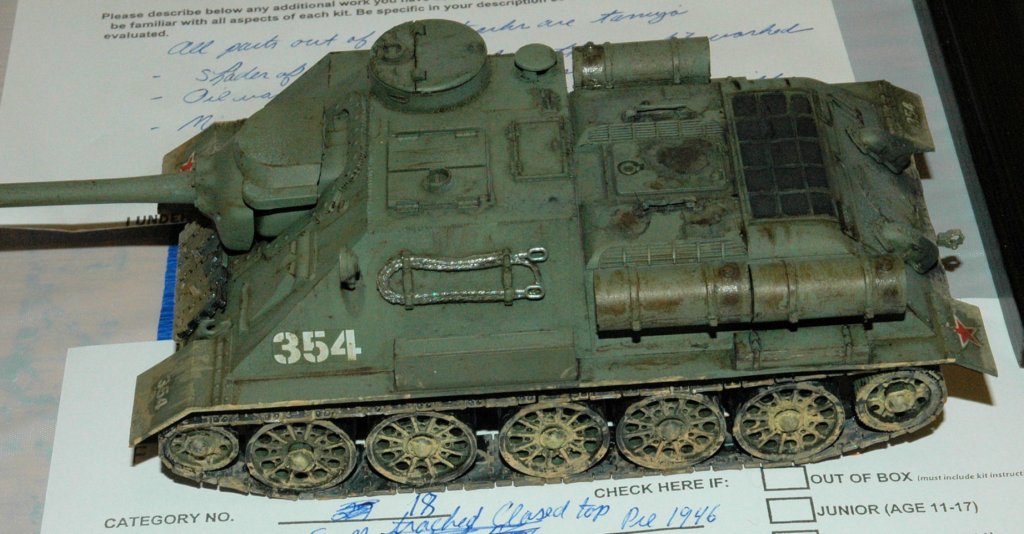 su100russianassaultvehicle.jpg