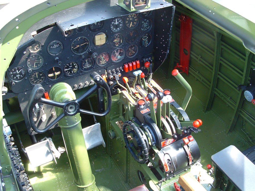 a26cockpit.jpg